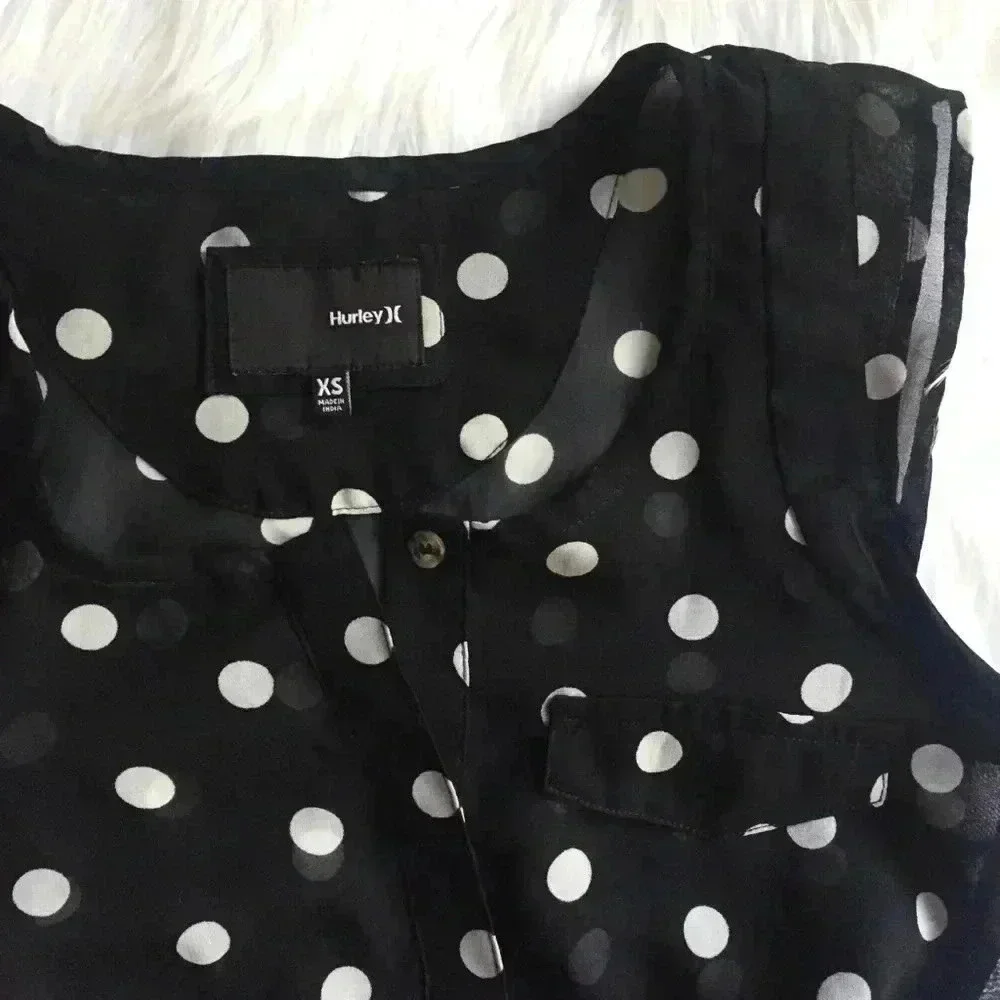 ✨ Hurley Black & White Polka Dot Tank - Picture 2 of 4